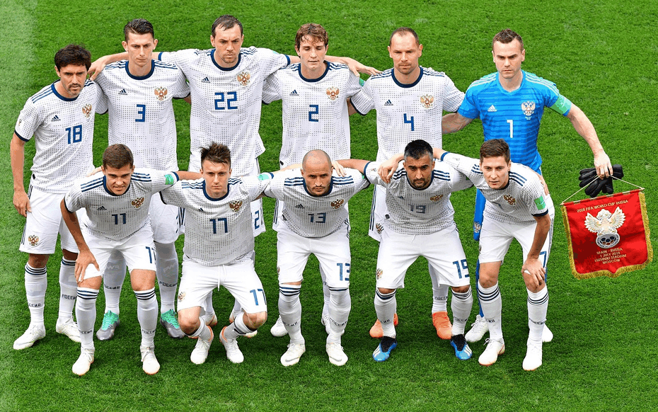 包含黑马成色浓厚！亚特兰大迎战皇家社会的词条