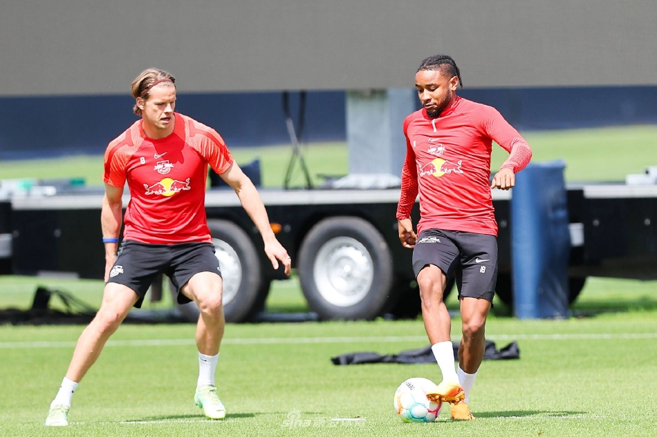 RB莱比锡豪取连胜,稳步向前逼近第二名位置的简单介绍 RB莱比锡豪取连胜,稳步向前逼近第二名位置的简单介绍