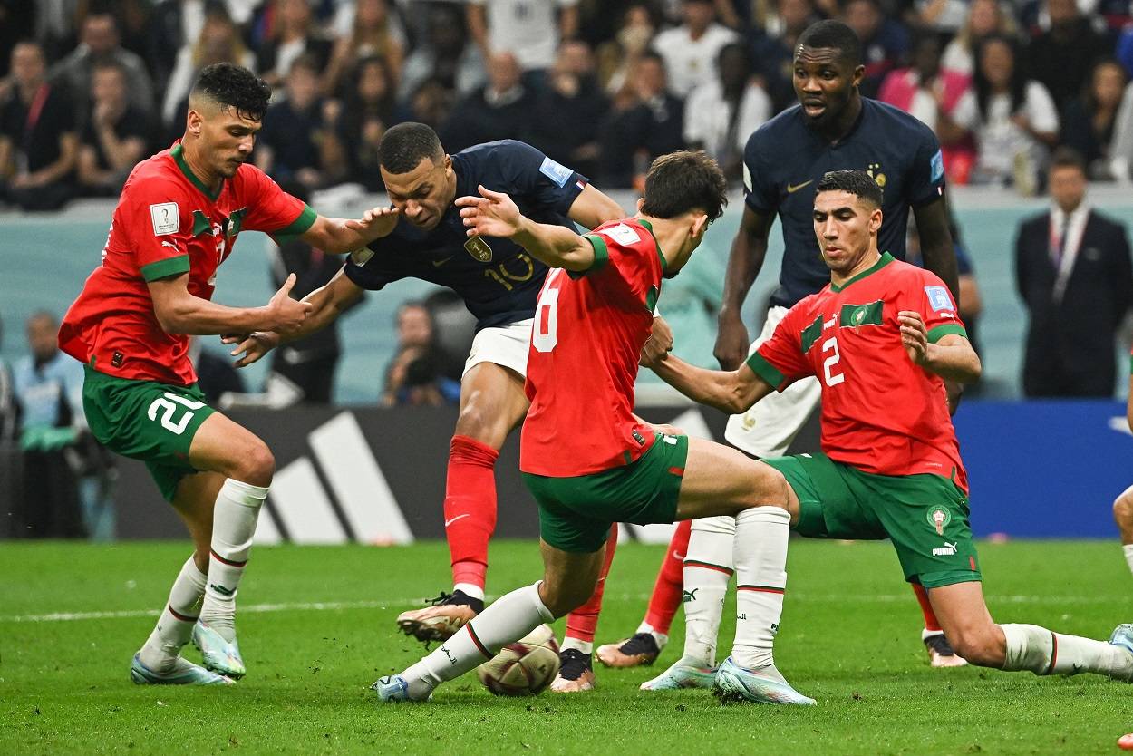 关于摩洛哥队赛场亮相亚非区联赛现身手的信息 关于摩洛哥队赛场亮相亚非区联赛现身手的信息