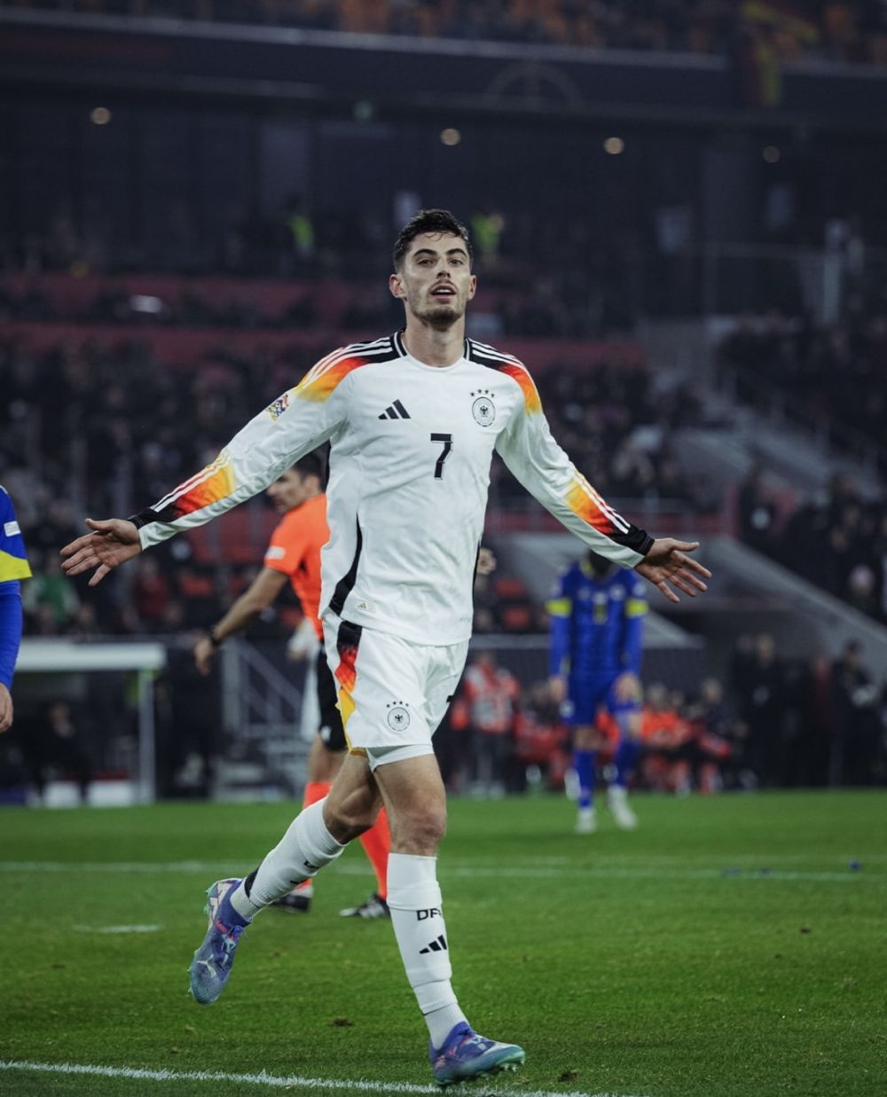 德国队大胜荷兰,跻身欧国联半决赛的球员