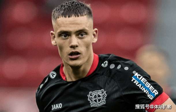 关于崭露头角巴列卡诺新星射门破门的信息